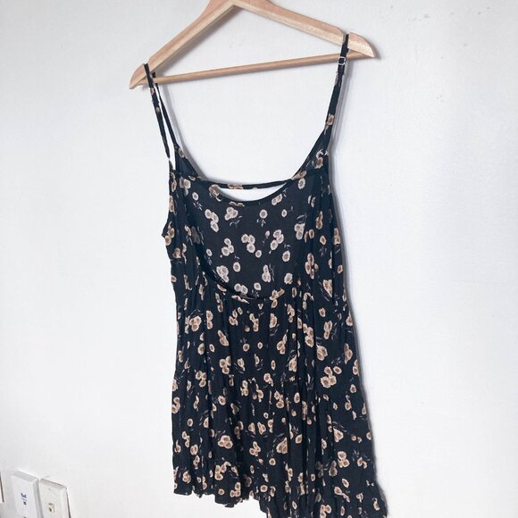 Brandy Melville BOHO Floral Jada Dress - Picture 6 of 12